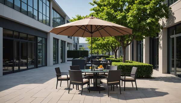 Top 5 parasols déportés professionnels à découvrir en 2025